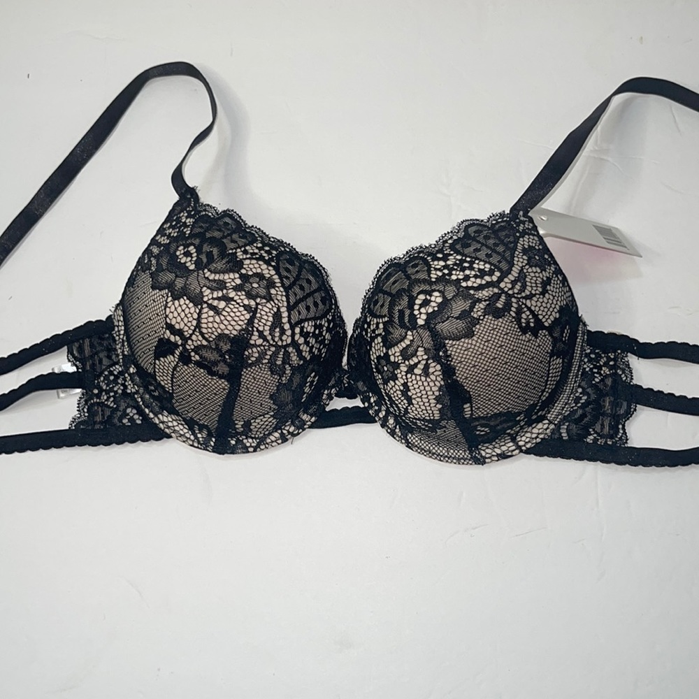 SUPER PUSH UP EXTREME PADDED MAXIMUM LIFT ADD 2 CUP SIZE BOMBSHELL 3 HOOK